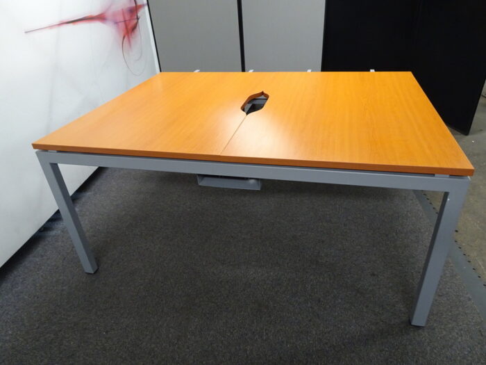 1200w-mm-Bench-Desks-with-Cherry-Top 1200W Mm Bench Desks With Cherry Top - Image 1