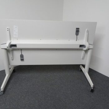 1500W Mm Steelcase White Flip Top Table