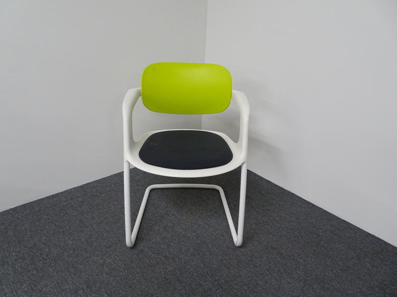 Allermuir Soul A781 Chair In White And Green Used Allermuir Soul A781 Chair In White And Green