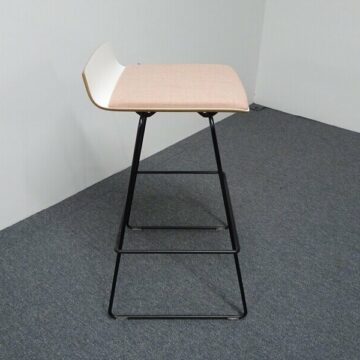 Used Konig + Neurath Move.Mix Bar Stools