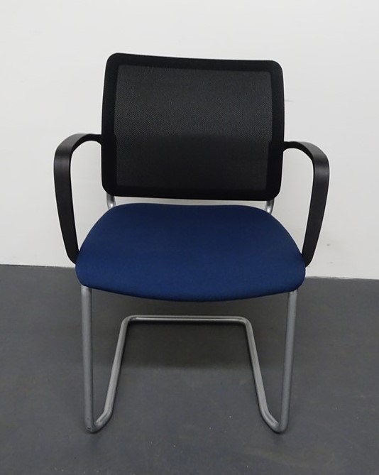 DSC04731 Used Boss Design Meeting Chair In Blue And Black