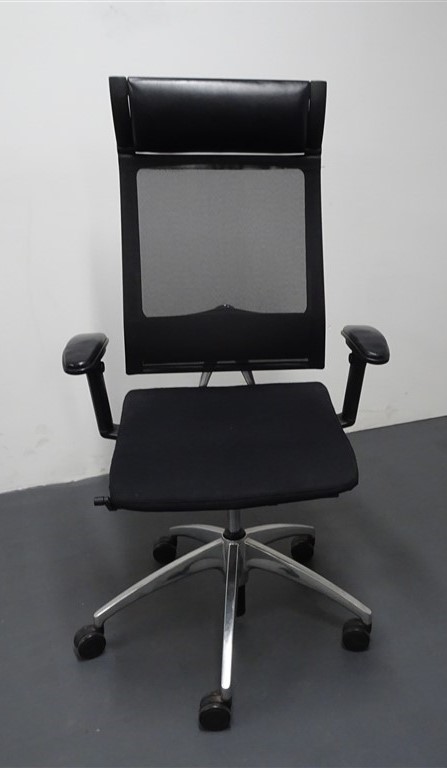 DSC04731 Used Sedus Open Up Operator Chairs Mesh Back